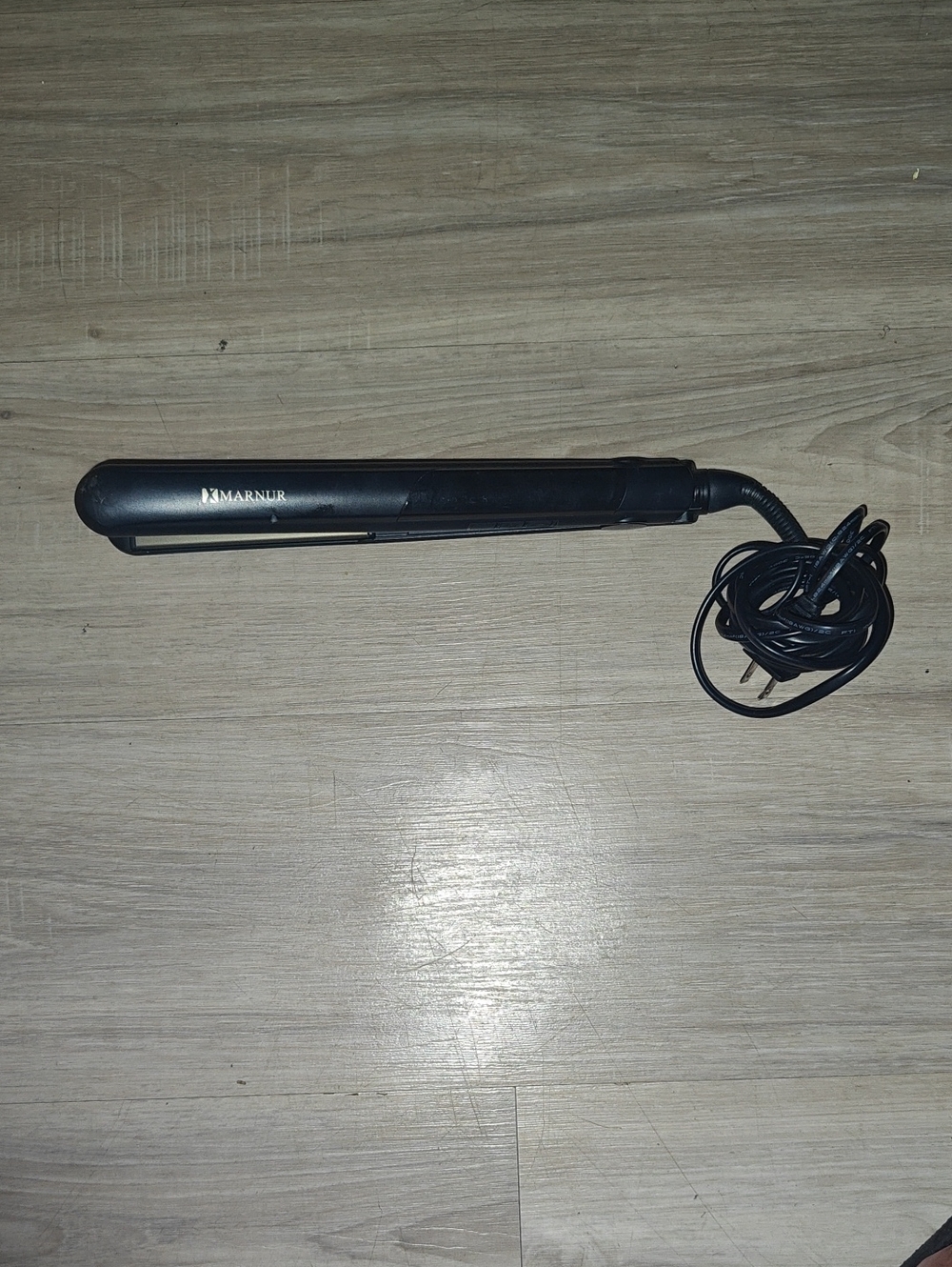 Marnur Black Hair Straightener Flat Iron